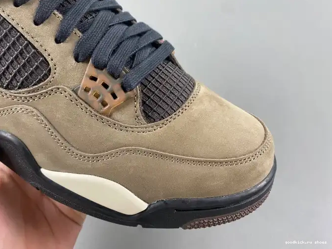 TS 4 Travis AJ4-882335 x Brown Jordan Scott Air Retro 0415